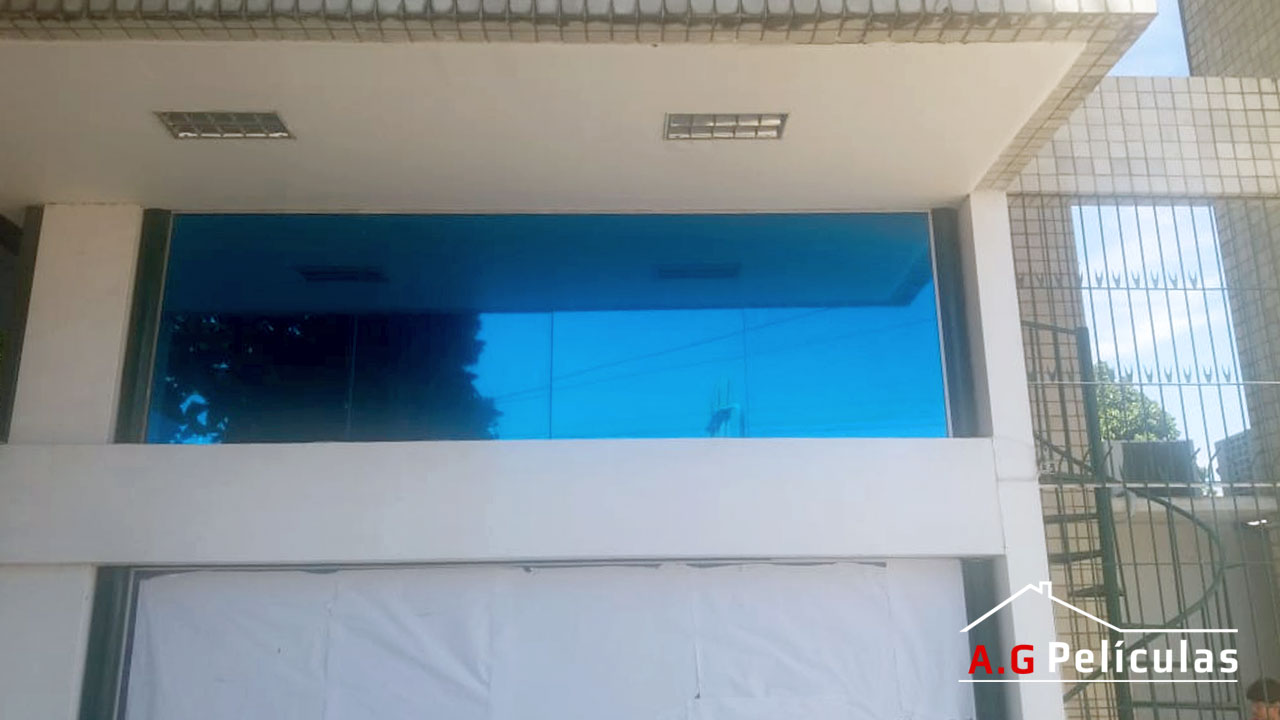 Película Fumê Espelhada Azul